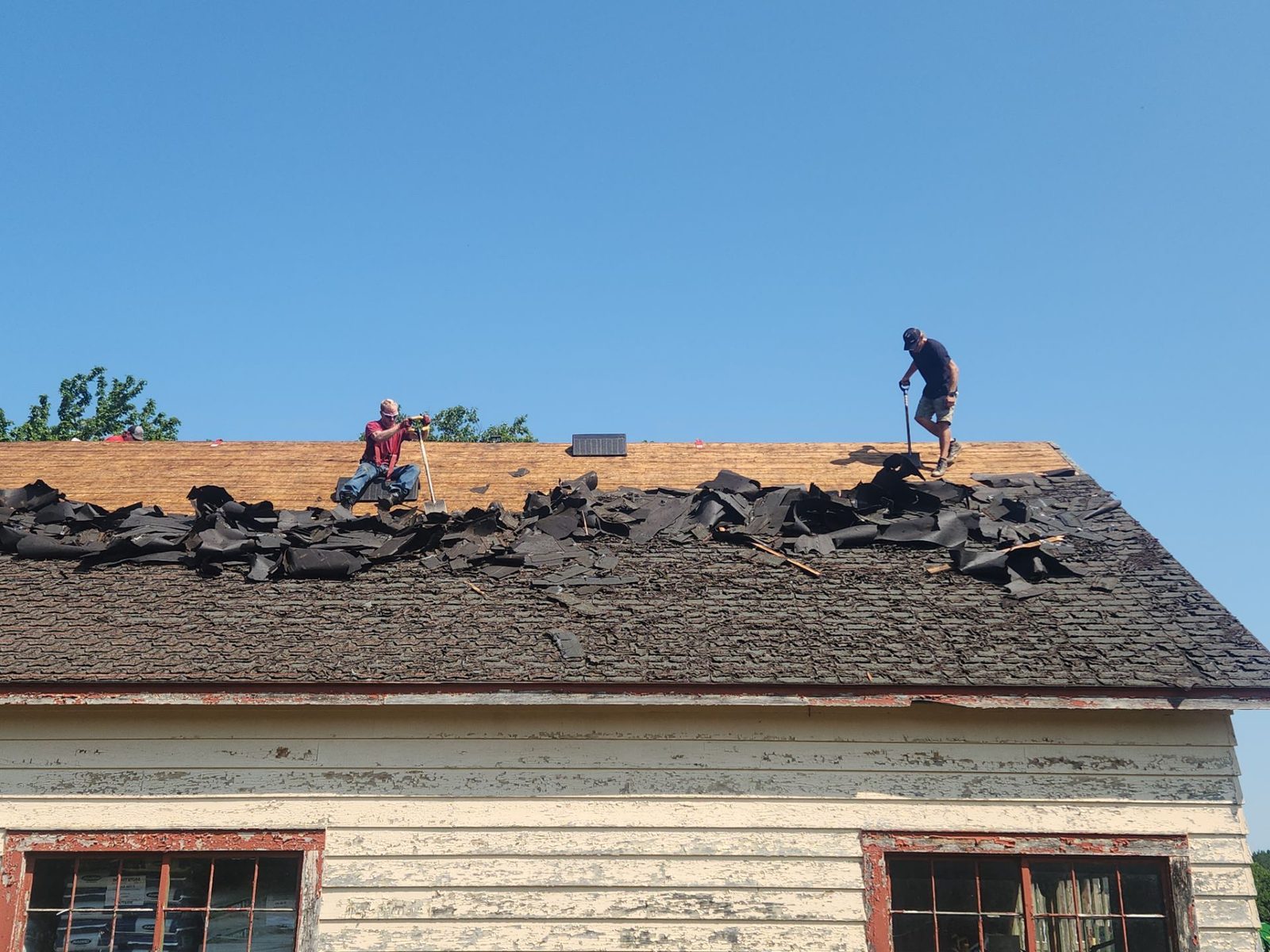 Representative image of federal facility roof replacement work from the Fillmore roofing portfolio